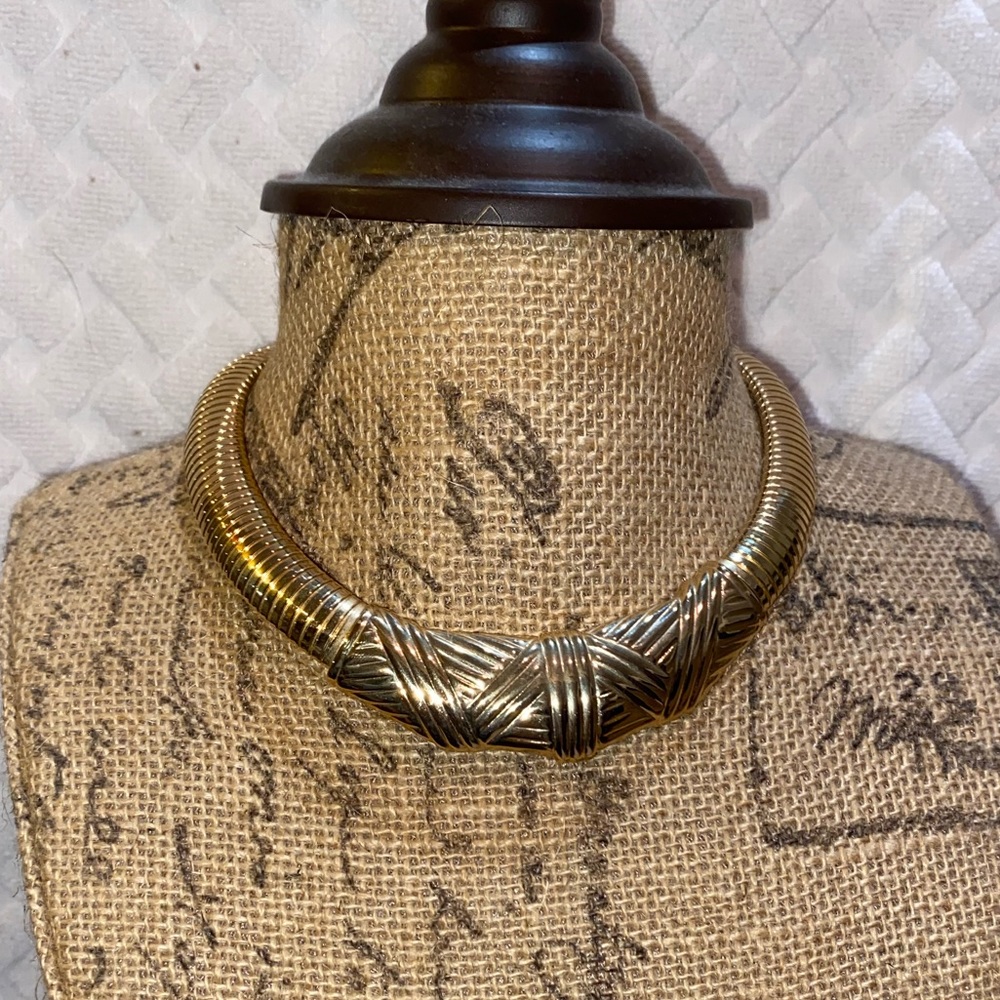 Vintage Avon|Alexandria Collection Necklace